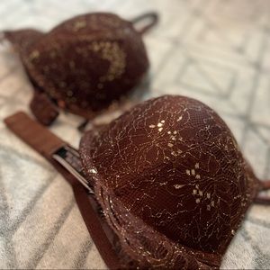 NEW +2 Cups Bombshell